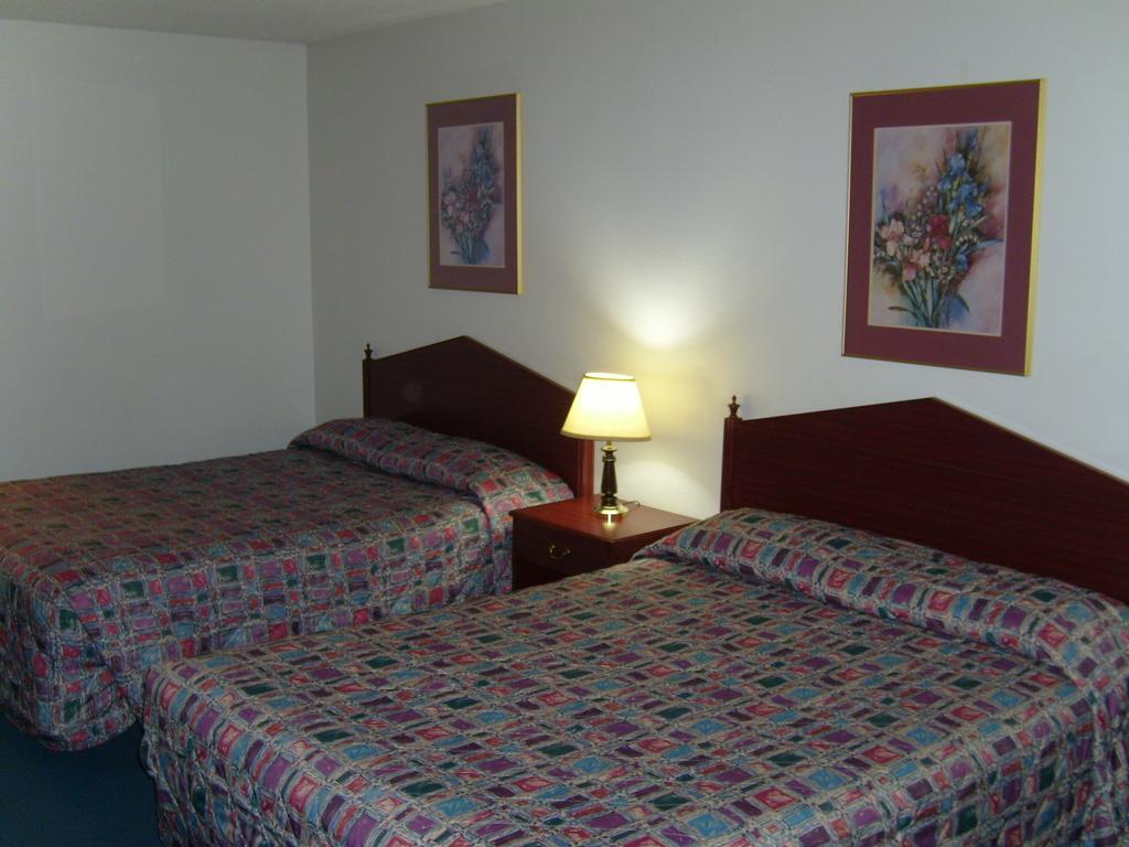 Stagecoach Inn Motel Molalla Habitación foto